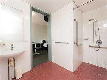 Herston Place 3* Brisbane